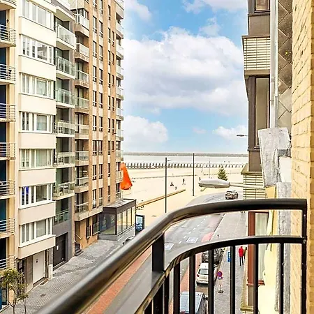 In With Balcony Hotel 4*