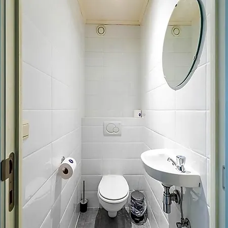 Hotel In With Balcony Ostenda