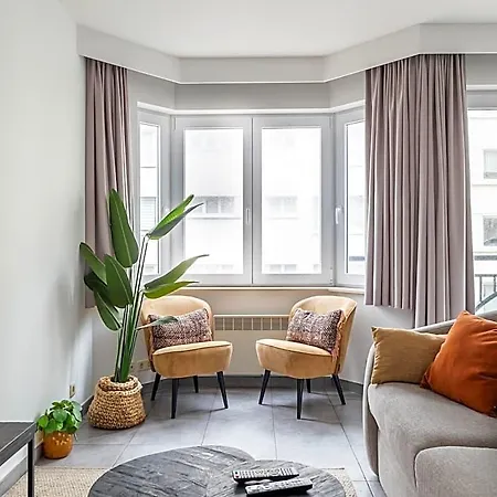 Hotel In With Balcony Ostenda